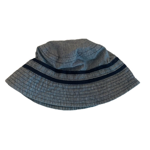 4/20$ Joe Fresh baby navy blue bucket hat size 12-24months